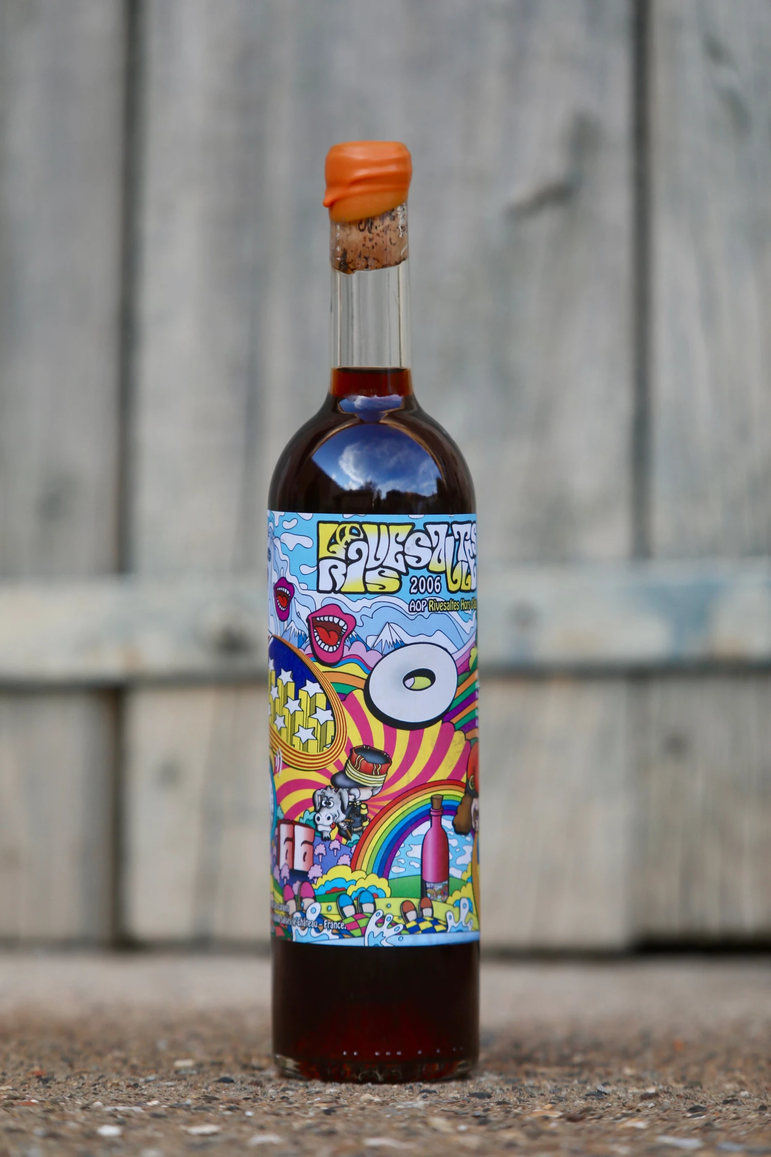 Bouteille de love is rivesaltes